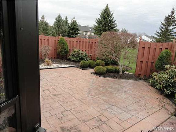 4th image of 4577 Copperfield Dr
