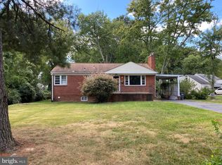 6726 Queens Rd, Alexandria, VA 22306