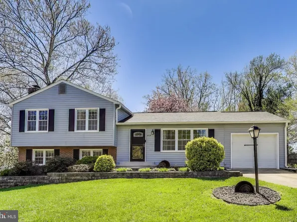 9525 Kirkfield Rd, Burke, VA 22015