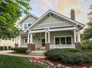 4932 Linscott Ave, Downers Grove, IL 60515