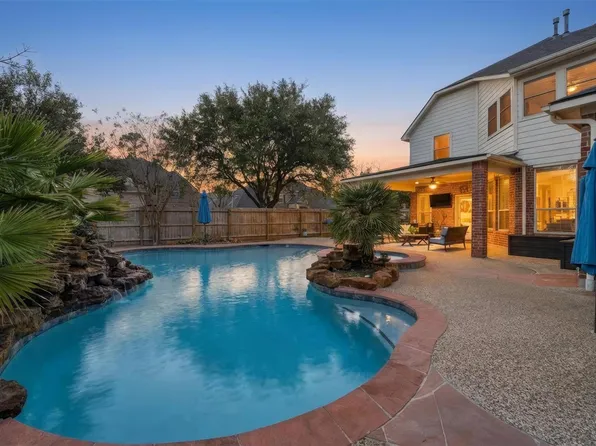 19234 Clear Sky Dr, Humble, TX 77346