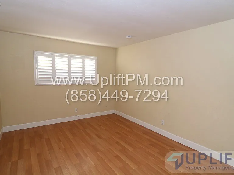 4734 35th St #1 — Photo 11