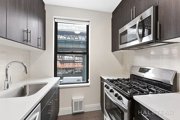 Rented by Halstead Real Estate | media 6