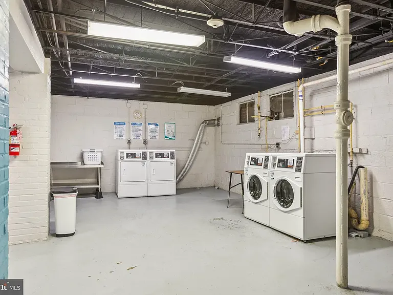 1112 Savannah St SE #31 — Photo 9