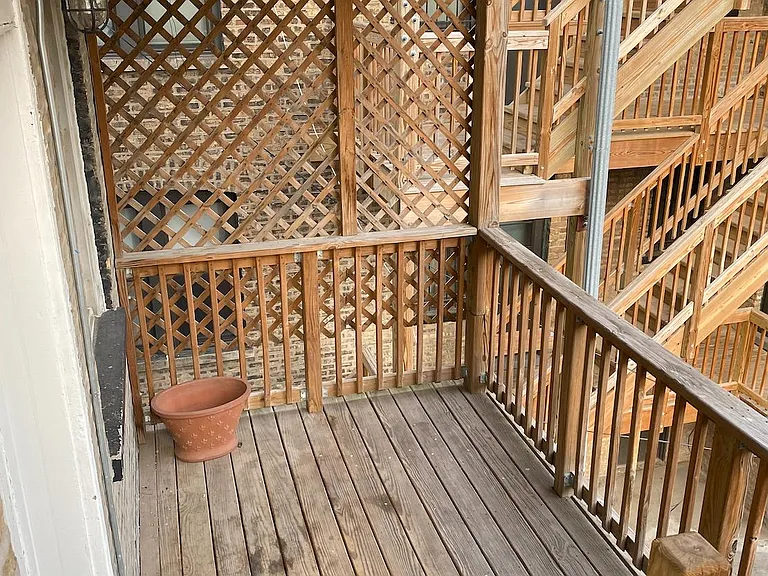 3007 W Lyndale St #2R — Photo 7