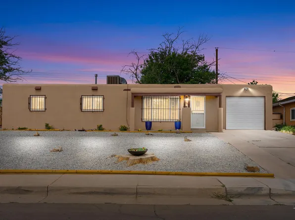 1504 Hoffman Dr NE, Albuquerque, NM 87110