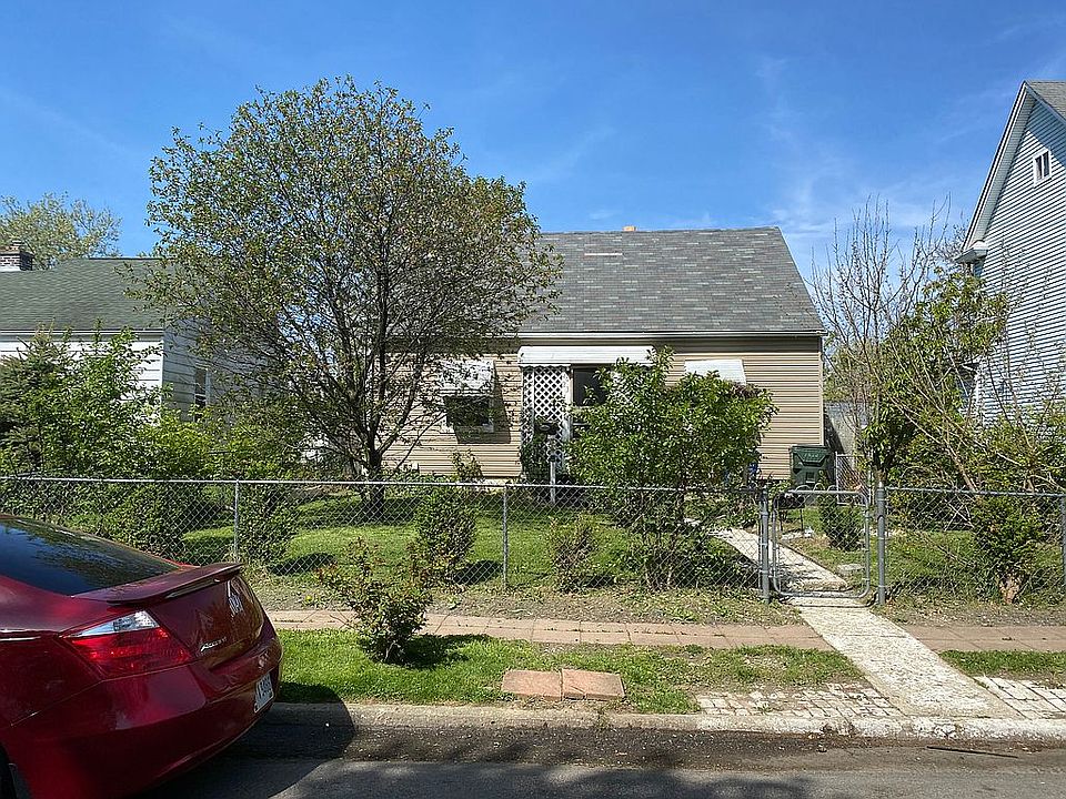 1st image of 2623 Hiawatha St
