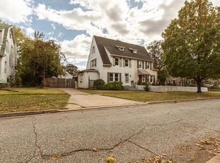 23 Leeway, Dundalk, MD 21222