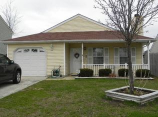 3432 Dana Ln, Virginia Beach, VA 23452