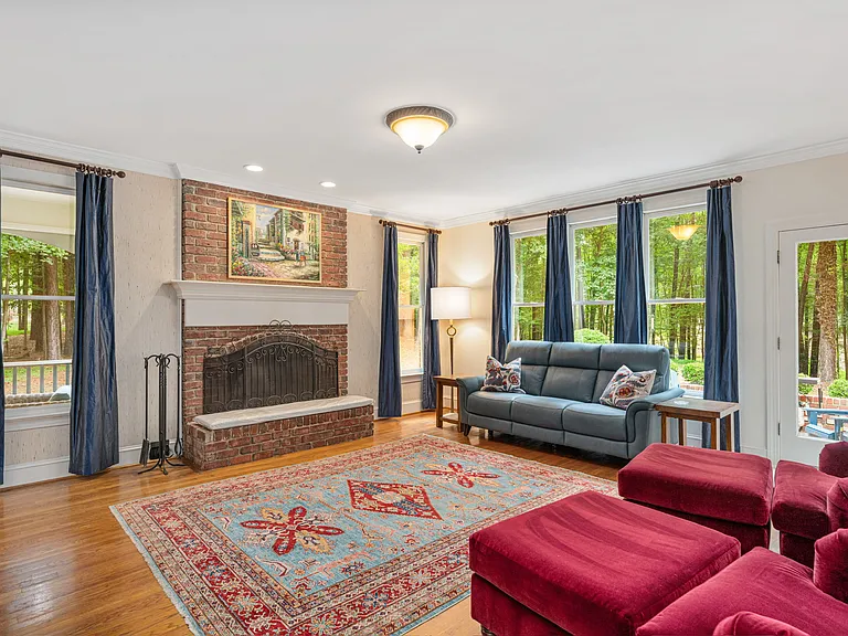 5808 Laurel Rock Ln — Photo 2