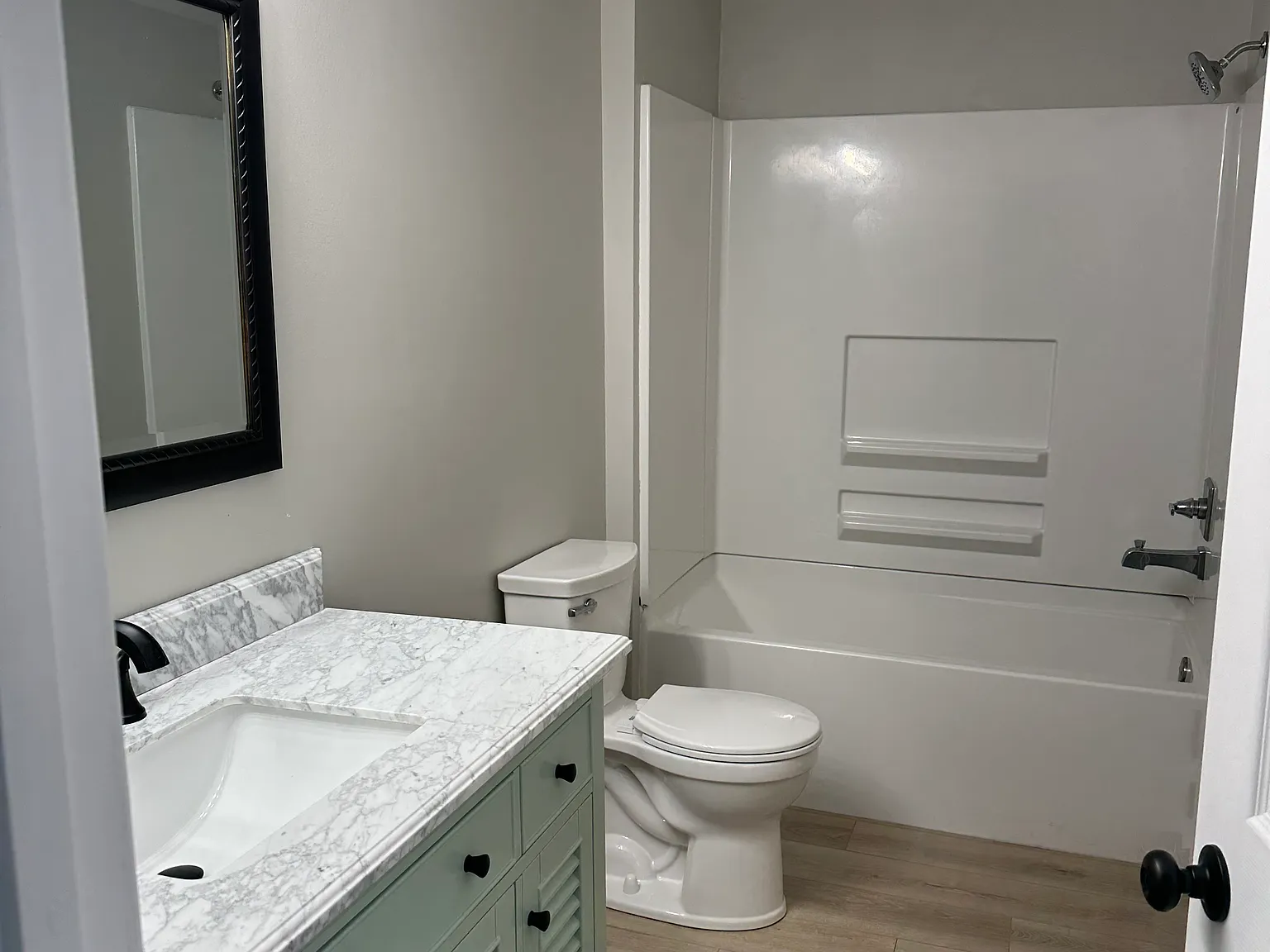 1 bed, $1,100 — Photo 3