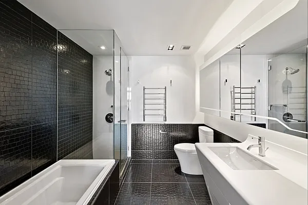 Rented by BLU Real Estate | media 31