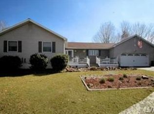 970 Muschlitz Rd, Nazareth, PA 18064