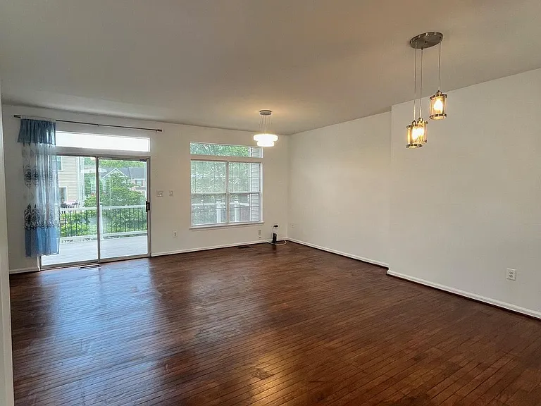 17367 Kildare Ln — Photo 10