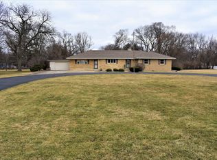 34 Marquette Ln, Kankakee, IL 60901