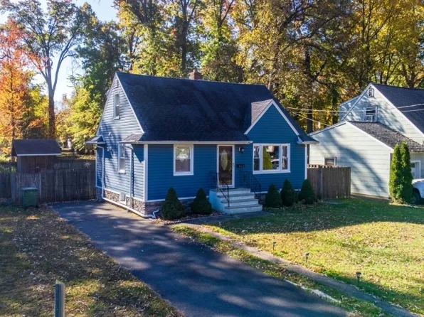 367 W 4th Ave, Roselle Boro, NJ 07203