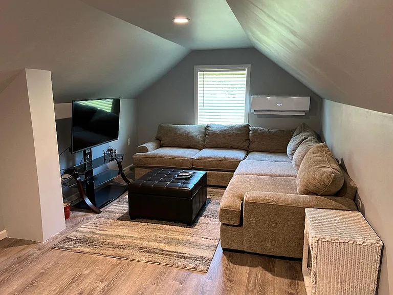 18594 Edwards Family Ln — Photo 13