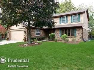 1486 Brandon Dr, Wheaton, IL 60189