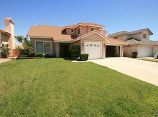 13282 Berkeley Ln, Victorville, CA 92392