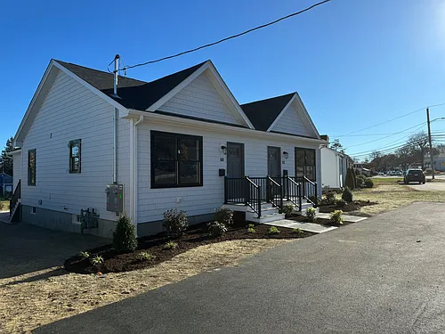 82 Wayside Dr Photo 1