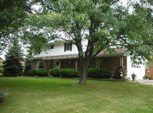 6995 Dysinger Rd, Lockport, NY 14094