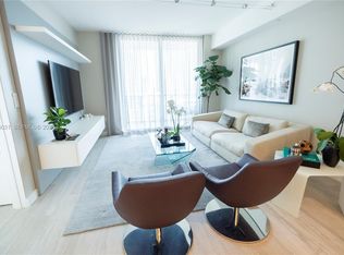 45 SW 9th St APT 1705, Miami, FL 33130