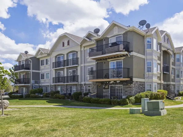3969 W Romney Dr S #E8, West Jordan, UT 84084