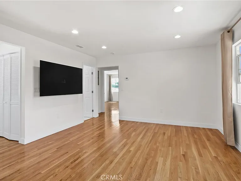 8111 Allengrove St #A — Photo 15