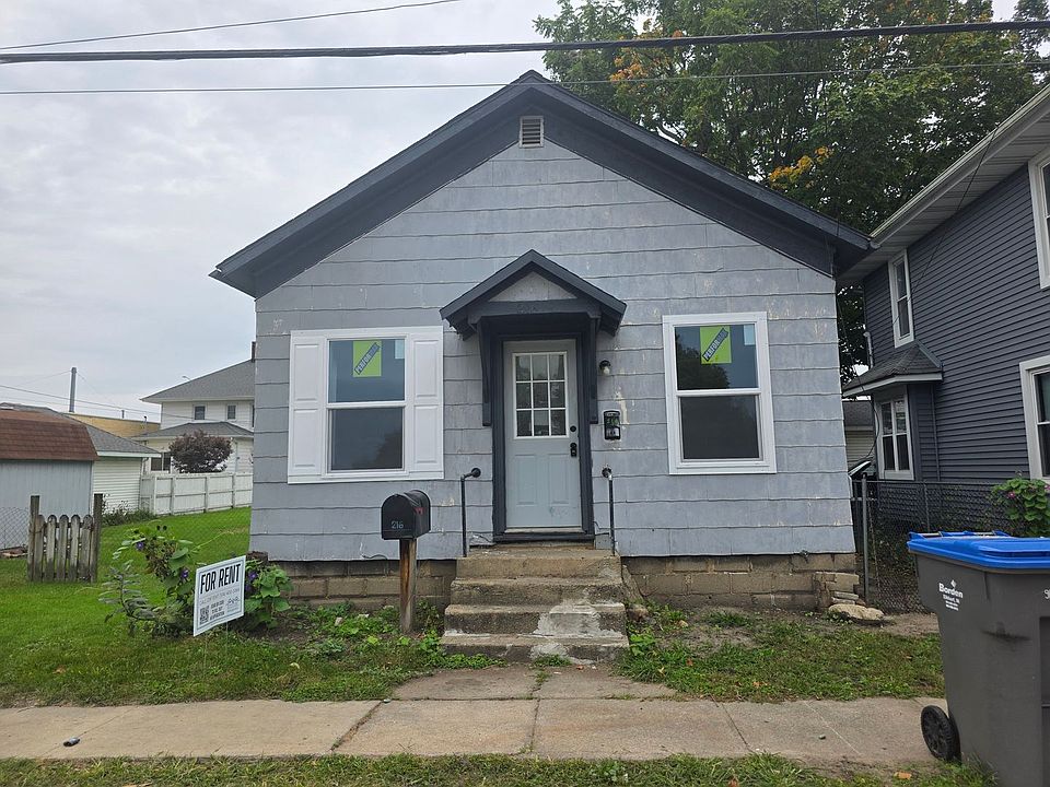 1st image of 216 New St