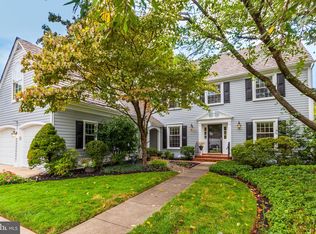7 Flameleaf Ct, Gaithersburg, MD 20878