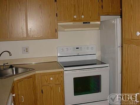 5th image of 4701 Lakeside Club Blvd APT 4