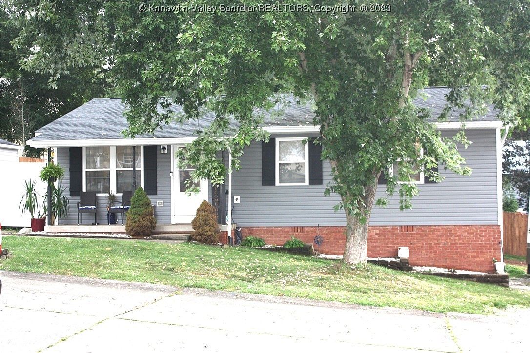 5046 Elmhaven Cir, Cross Lanes, WV 25313 Zillow