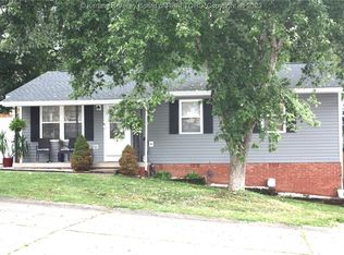 5046 Elmhaven Cir, Cross Lanes, WV