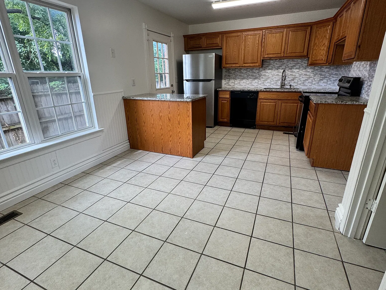 1211 Old Lascassas Rd — Photo 4