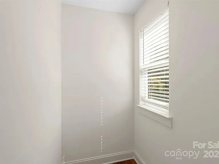 1104 Wonder Way — Photo 16