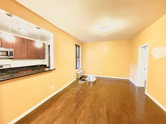 Rented by Bruma Realty LLC | media 16