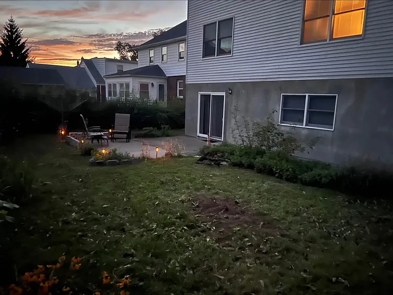 27 Arlington Blvd #1 — Photo 10