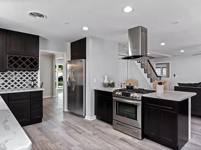 1747 Maux Dr — Photo 11