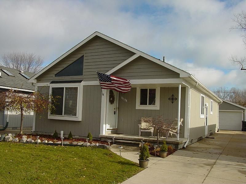 2nd image of 39198 Willmarth St