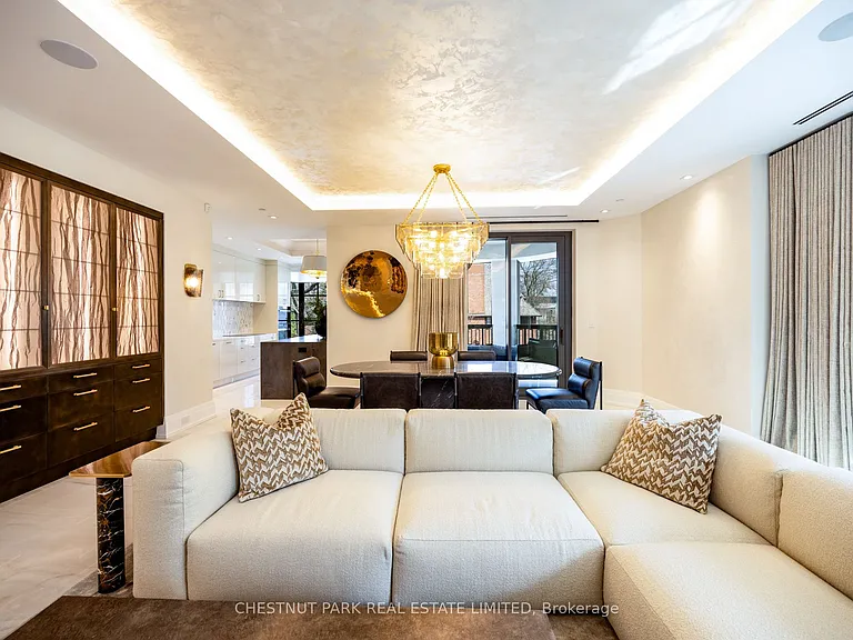 77 Clarendon Ave #302 — Photo 9
