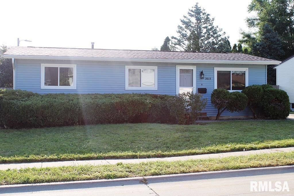 3015 N Michigan Ave, Davenport, IA 52804 Zillow