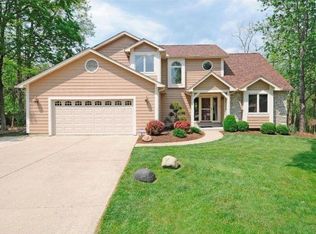 825 Wildwood Ct, Lebanon, OH 45036