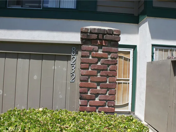 8232 Henderson Grn, Buena Park, CA 90621