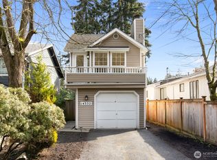 14332 Wayne Pl N, Seattle, WA 98133