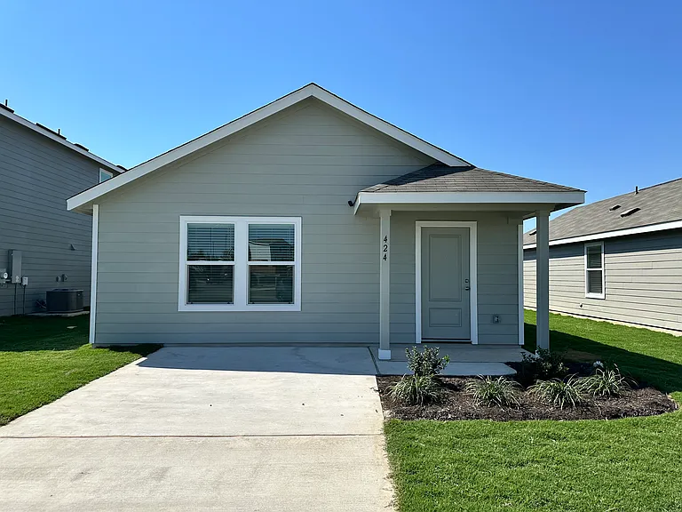 424 Texas Angel Way — Photo 3