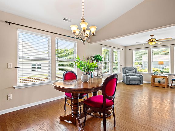 5th image of 1121 Arden Trace Ct