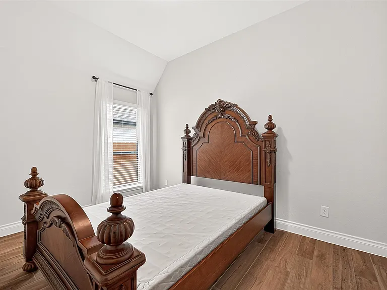 17171 Crimson Crest Dr — Photo 42
