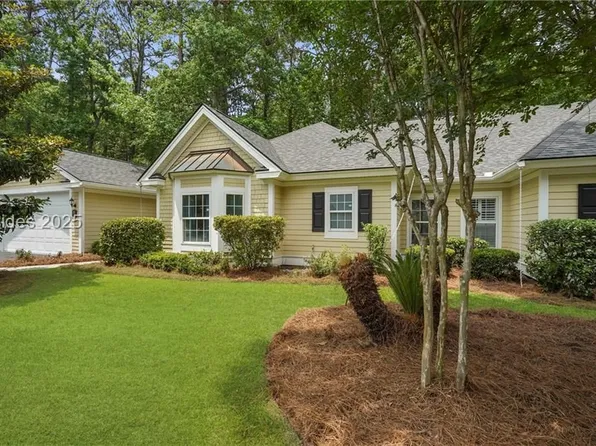 15 Indigo Run Dr #8, Hilton Head Island, SC 29926