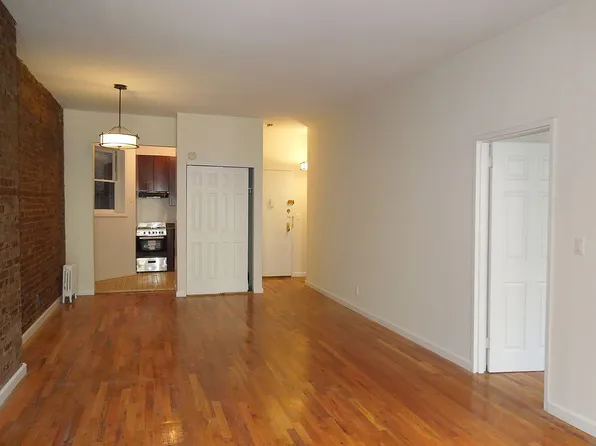 331 E 92nd St APT 3B, New York, NY 10128
