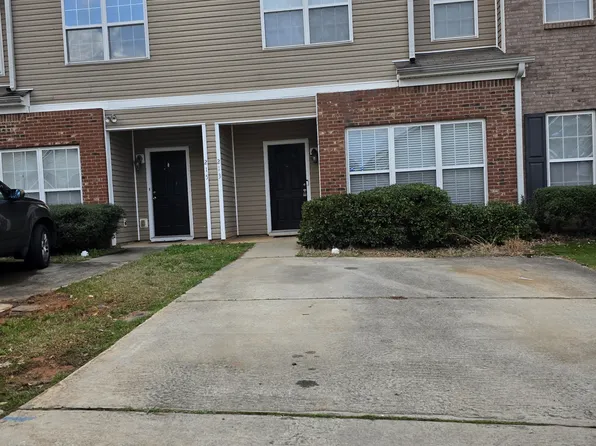 213 Shenandoah Dr, Riverdale, GA 30274